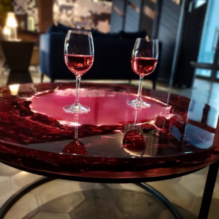 Unikalne dekoracje z żywicy epoksydowej Quant Resin – resin art, rękodzieło, personalizowane projekty, lustra, zegary, stoły, obrazy, kurs żywica epoksydowa